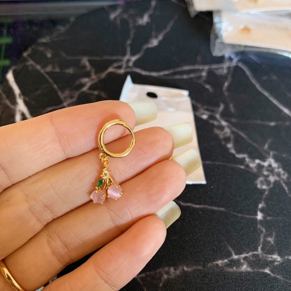 Cherry Earrings - Picture 3 of 4